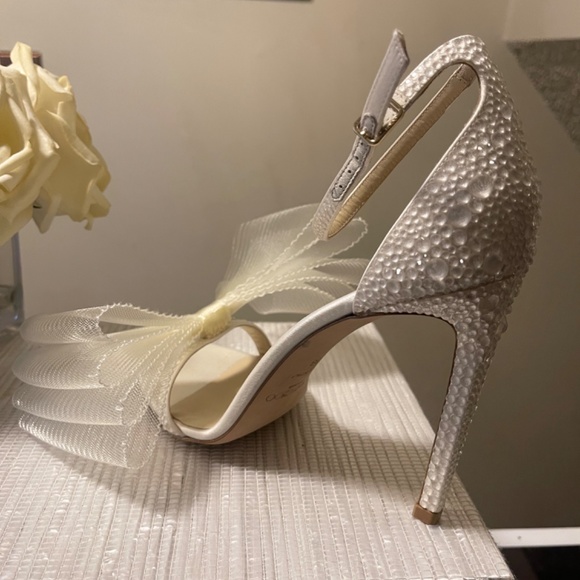 Jimmy Choo Aveline 100m Pumps with Tulle Detail - Picture 5 of 11